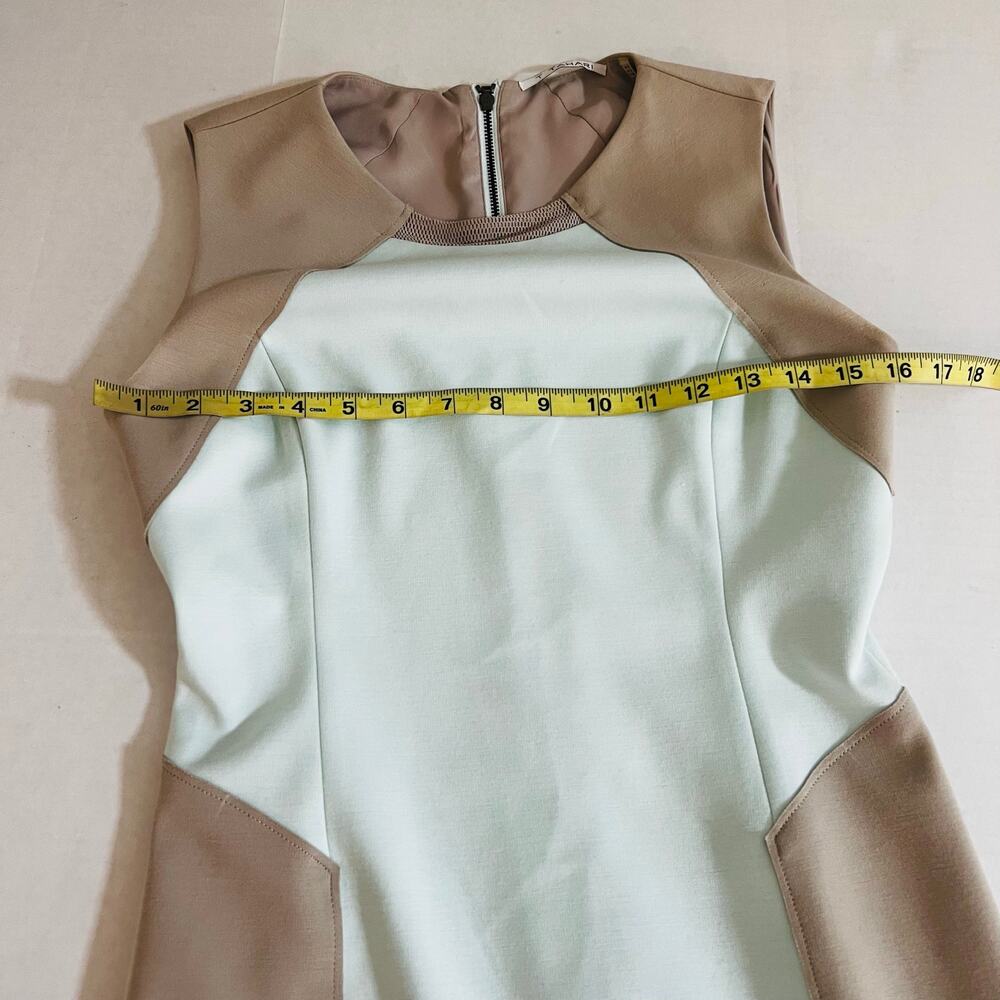 T Tahari Colorblock Sleeveless Sheath Dress Size 2 Ivory Tan - Picture 4 of 6